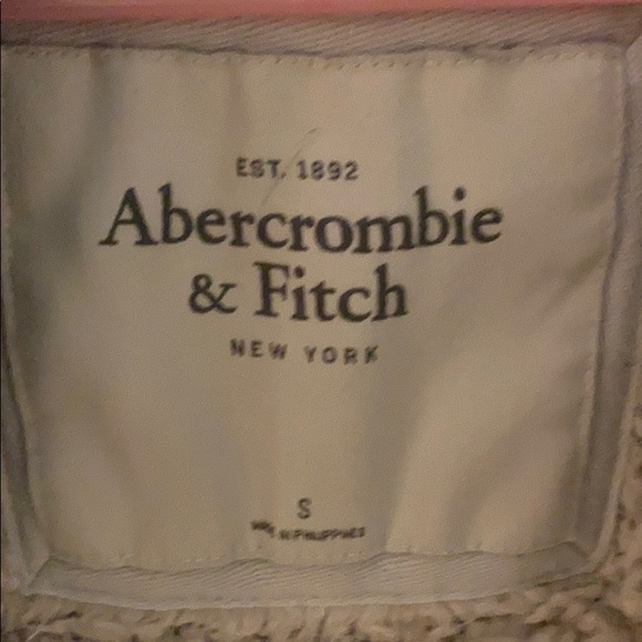 Abercrombie and Fitch fuzzy jacket - Picture 3 of 4